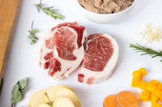 YDOLO - wieprzowina Iberico - mokra karma dla psa 400g