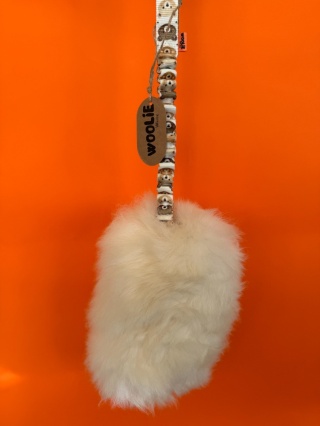 WOOLIE WHILLIE - Szarpak ze skóry owczej z długą rączką z amortyzatorem S - misie