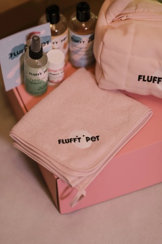 Fluffy Pet - Limitowana miękki ręcznik z wiskozy bambusowej - różowy